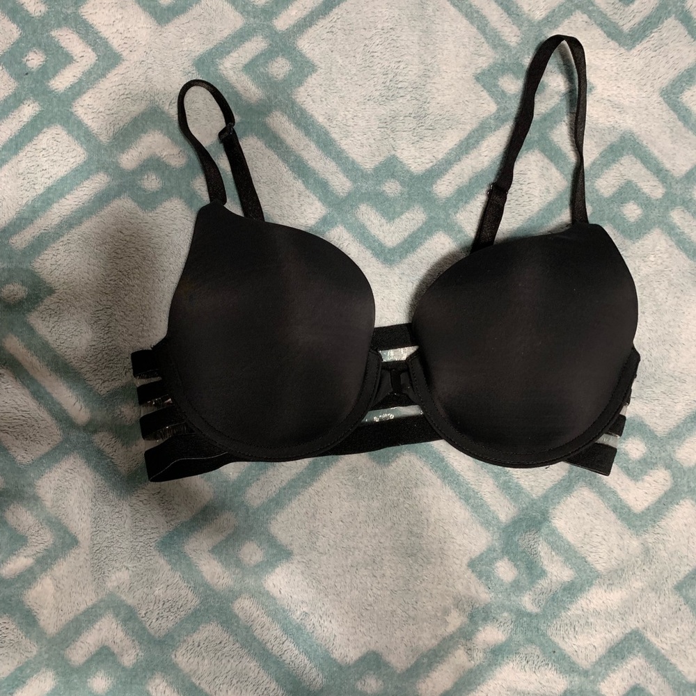 Black front clasp Victoria secret bra